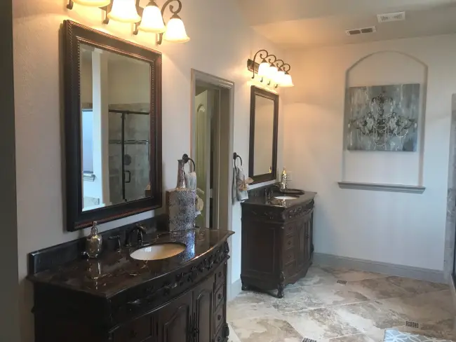 Bathroom cleaned by Molly Maid professionals in Flower Mound, TX.