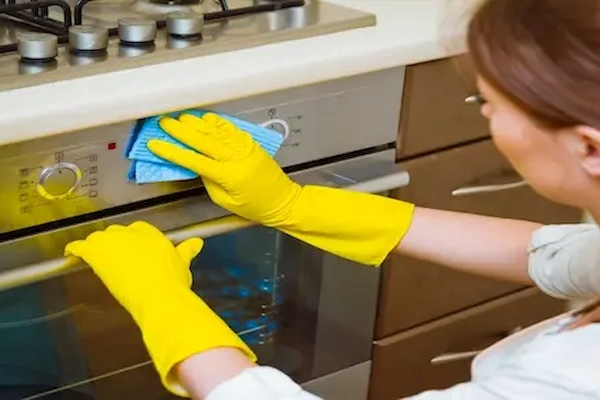 Determining How Often You Should Clean Your Appliances